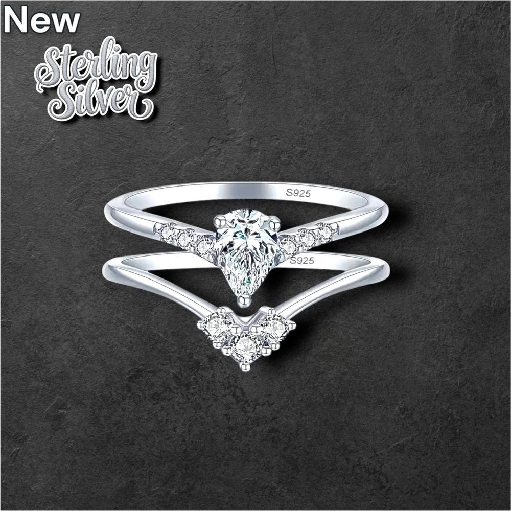 New .925 Sterling Silver Luxury Cut Sparkling CZ Two Piece Set Ring Size 6